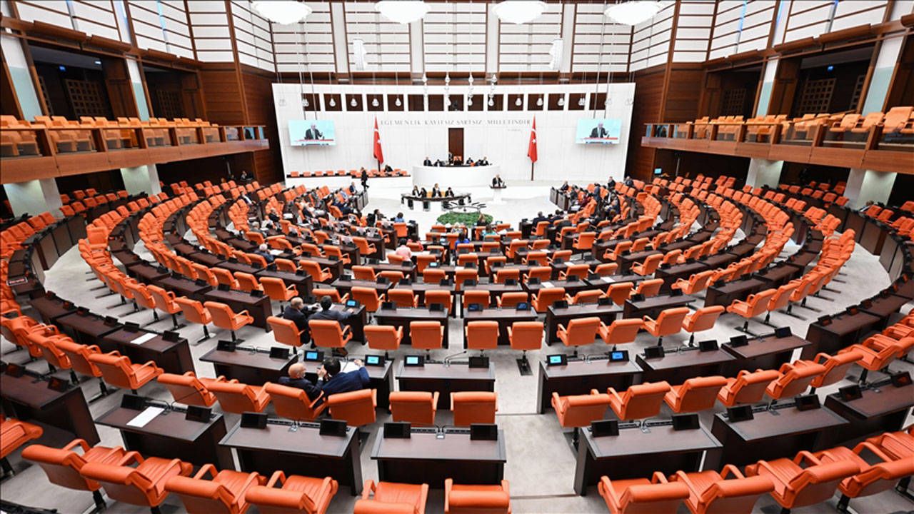 Meclis’te kritik oylama: 60 sayfalık rapor komisyondan geçti