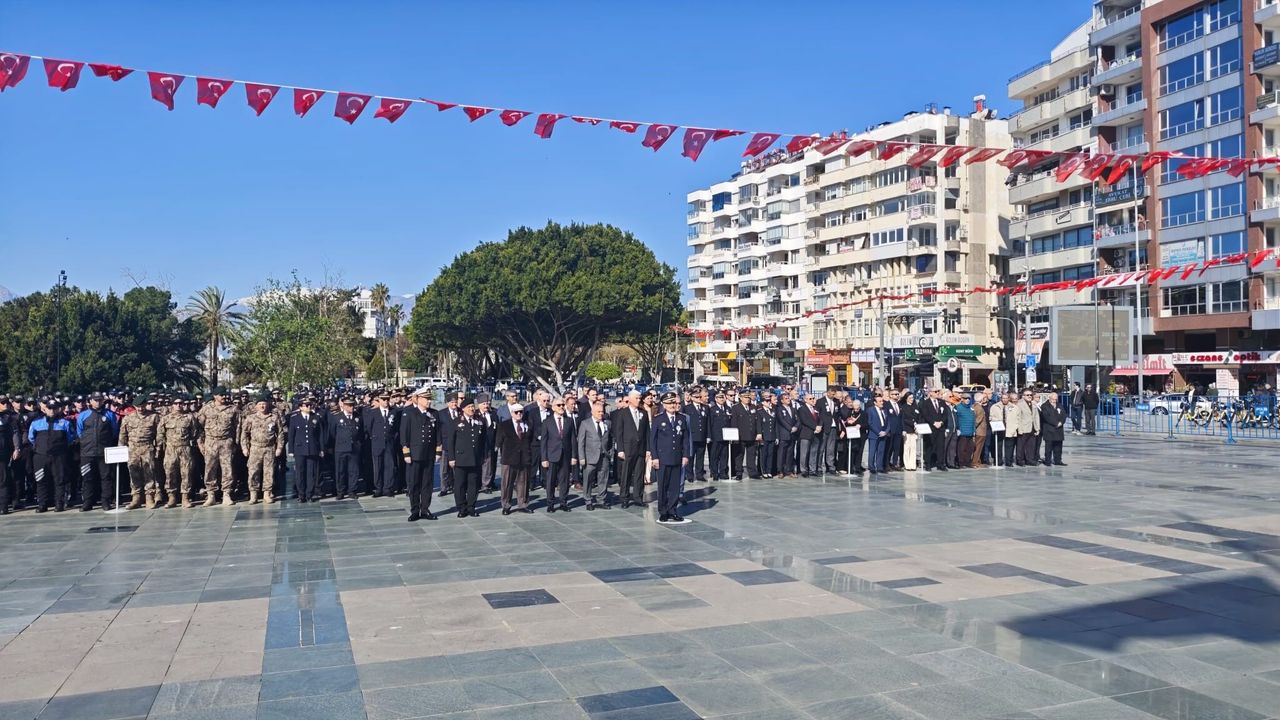 Antalya’da anlamlı tören: Polis teşkilatı 181 yaşında