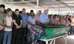 Genç anne doğumda hayatını kaybederken bebeği yaşama tutundu