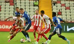 Kasımpaşa hem Antalyaspor’a hem sıcağa yenildi