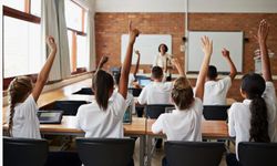 Okullarda yeni dönem: Öğrencilere bağımlılık taraması yapılacak