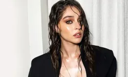 Cemre Baysel ünlü isimle randevuya çıktı!