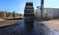 Kepez’in mahalleleri daha konforlu yollara kavuşuyor