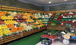 Kumluca halinde meyve ve sebze fiyatları açıklandı: Peki ürünler kaç TL’den alıcı buluyor?