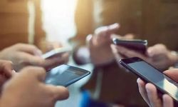 Ebeveynler dikkat: 15 yaş altındaki çocuklara sosyal medya yasağı geldi!