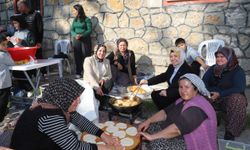 Aksu'da coğrafi işaretli ürünler Yerli Malı Haftası'nda tanıtıldı