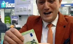 Telefon sattı, döviz destesini görünce kendinden geçti! "En mutlu olduğum an iPhone sattığım an"