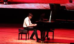 Antalya Piyano Festivali'nde genç piyanistler ayakta alkışlandı