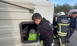 Kazada yaralanan şahsa polisten yürek ısıtan davranış