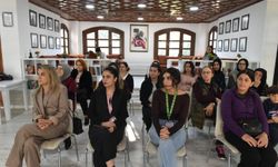 Kepez Belediyesi'nden vatandaşlara kadın sağlığına dair kapsamlı bilgilendirme