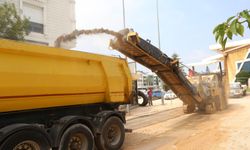 Kepez yeni yollar ve altyapı çalışmalarıyla yenilenmeye devam ediyor