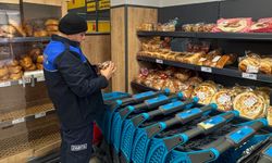 Manavgat’ta denetim: Ruhsatsız işletmeler mühürlendi