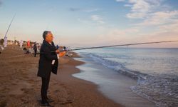 Antalya kıyılarında amatör balıkçılık heyecanı