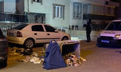 Çöp konteynerinde ölü bebek bulundu! 17 yaşındaki anne-babaya gözaltı