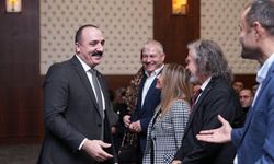 Cem Kotan yeniden başkanlık koltuğuna oturdu