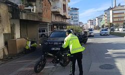 Manavgat’ta elektrikli bisiklet motosiklete çarptı: 1 yaralı