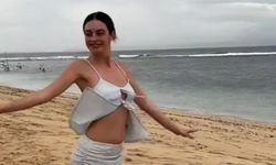 Bali Sahili'nde döne döne dans etti! Melis Sezen'e milyonlarca yorum geldi!
