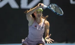 Milli tenisçi Zeynep Sönmez, Avustralya Açık 3. turunda elendi