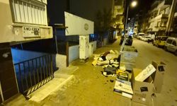 Muratpaşa’da biriken çöpler vatandaşı isyan ettirdi: “Belediyeye şikayet etmemize rağmen toplanmadı”