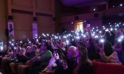 Şairin dizeleri sahneye taşındı: Nâzım Hikmet’in Antalya’da anıldı