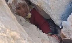 Koyunlarını otlatırken kayalıkların arasına düştü, 1 gün sonra bulundu
