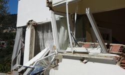 Alanya’da yağış sonrası zemin kaydı: 3 bina tahliye edildi