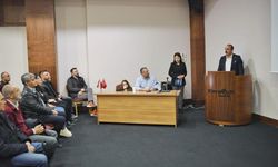 Bilim buluşmasında “Yapay Zeka Neden Bazen Uydurur” konusu ele alındı