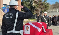 Emekliliğine 4 gün kalmıştı: Polis memuru hayatını kaybetti