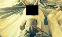 Bir Epstein skandalı daha: Banka hesabına para yattı, teşekkür edip bebeğinin fotoğrafını attı!