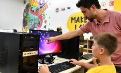Muratpaşa geleceğe hazırlanıyor: Robotik kodlama eğitimi