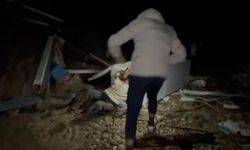 Antalya’da hortum faciası: Konteynerle savrulan adam kamerada