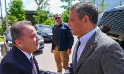 Özgür Özel’den Muhittin Böcek’e cezaevinde ziyaret