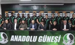 Sakaryaspor'da transferin son gününde 13 futbolcu transfer edildi!