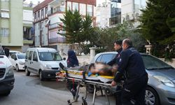 Alevlere uykusunda teslim oldu, söndürmeye çalışırken yandı!