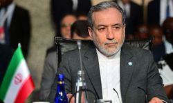 Arakçi itirafı açıkladı: “ABD, İsrail adına savaşa girdi”