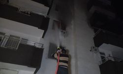 Alanya’da apartman yangını paniğe neden oldu: 2 kişi dumandan etkilendi