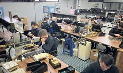 Altın talebine yetişmek için gece gündüz üretim yapıyorlar