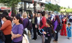Antalya’da 8 Mart Kadınlar Günü yürüyüşü