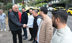 Bakan Ersoy bayramda Antalya’daki taksicilerle buluştu