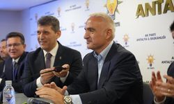 Bakan Ersoy müjdeyi Antalya’da duyurdu: Ücretsiz plaj sayısı artacak