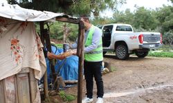 Aşevi binlerce porsiyon yemeği ihtiyaç sahiplerine ulaştırıyor