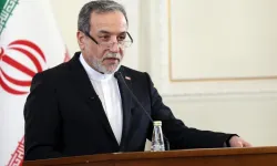 İran’dan açıklama: Biz, komşularımızın topraklarında bulunan ABD üslerine sald*rıyoruz