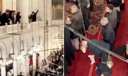 Kadir Gecesi’nde Fatih Camii’nde başörtü atma eyl*mi!