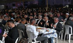 Kepez’de iftar sofraları kurulmaya devam ediyor