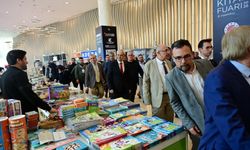 Kepez Kitap Fuarı kapılarını açtı: Kültür ve edebiyat buluşması