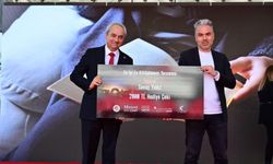 Kepez Kitap Fuarı’nda en iyi ev kütüphaneleri ödüllendirildi