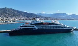 Alanya Limanı kruvaziyer turistleri ağırladı