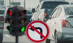 Sürücüler dikkat! Muratpaşa’daki 2 noktada sola dönüşler yasaklandı