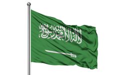 Suudi Arabistan’da bir binaya füze isabet etti: Öl* ve yaralılar var