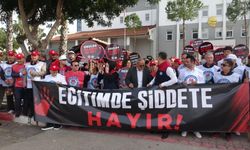 Eğitimciler ayakta: Antalya’da protesto!